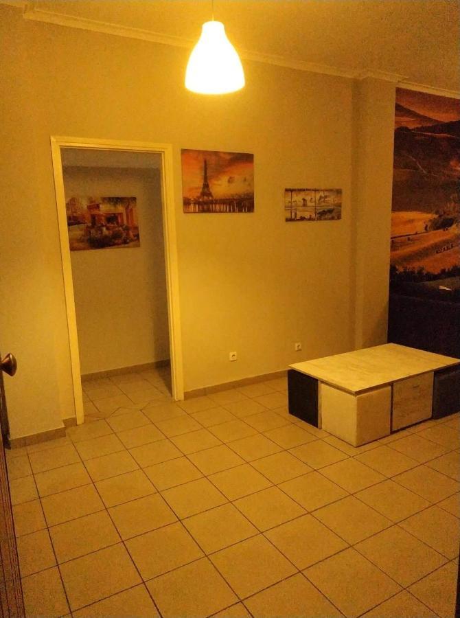 Lg Apartment Bnb เอเธนส์ ภายนอก รูปภาพ